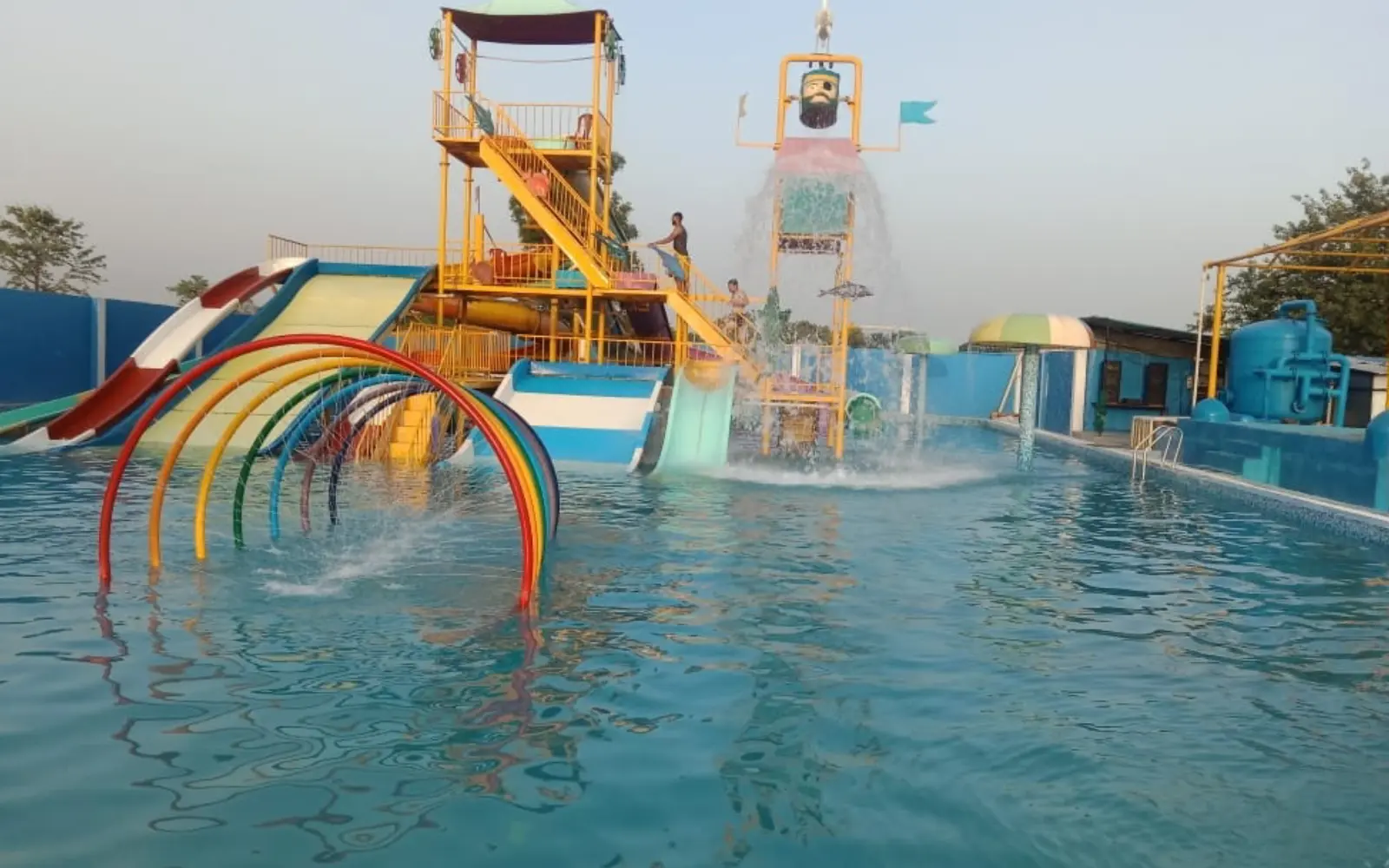 huny wonderland water park in haldwani